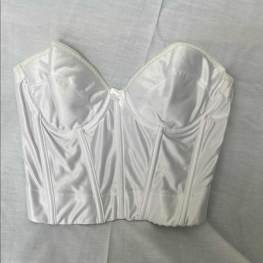 Delicates White Satin Bra with Sweetheart Neckline